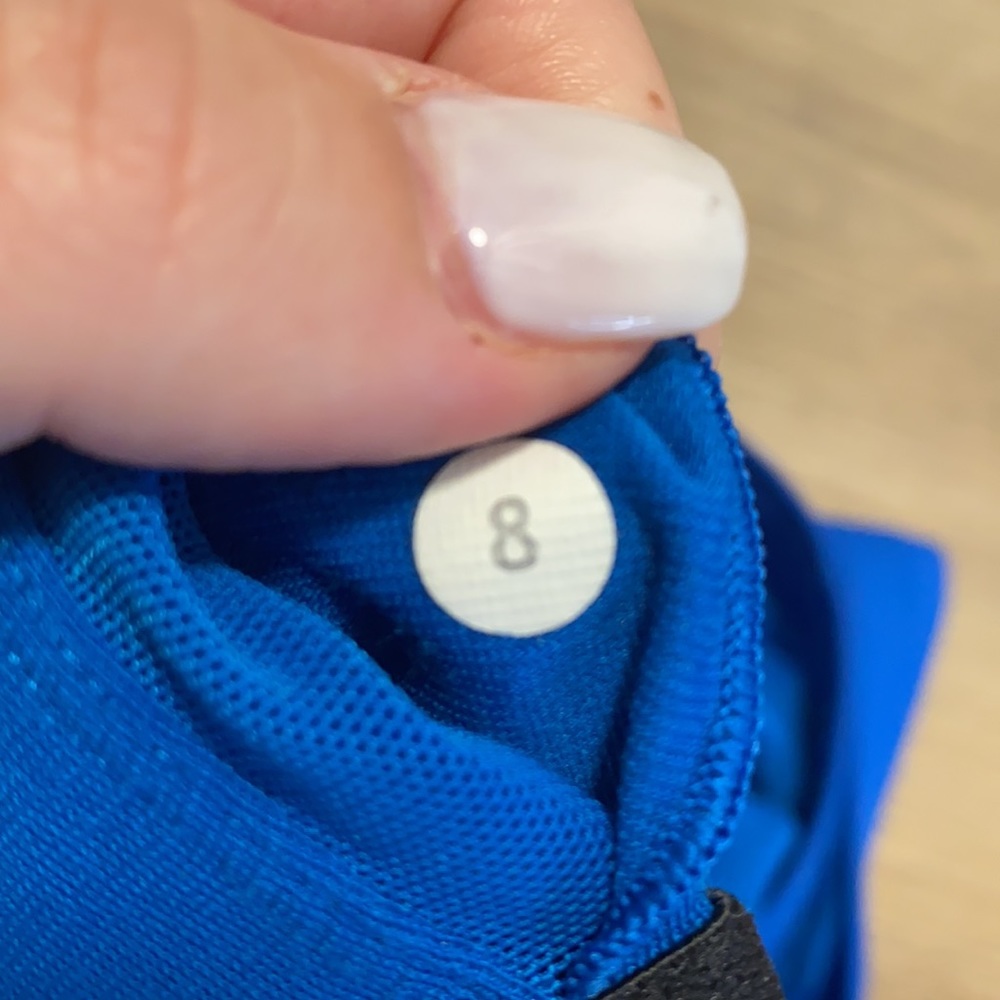 Lululemon Tank Top - Picture 7 of 7
